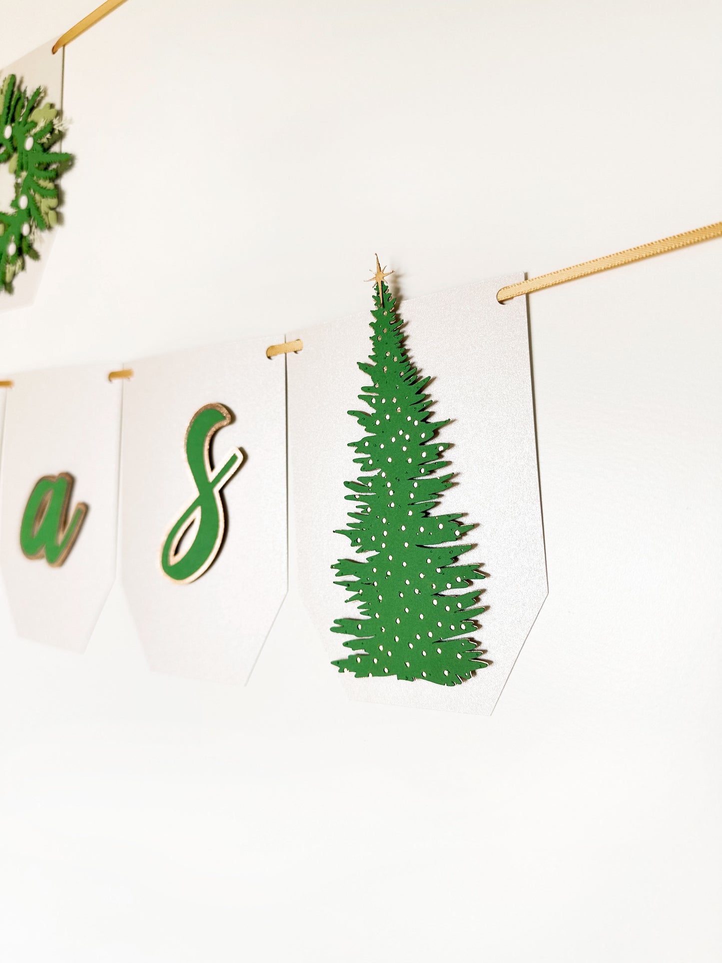 Christmas Tree Garland | Christmas Tree Banner | Merry Christmas| Holiday| Christmas Décor| Christmas Party | Holiday Party | Christmas Tree